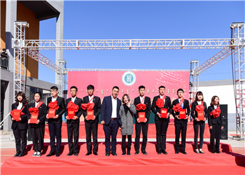 设立“王祖为”奖学金，助寒门学子圆梦“象牙塔”